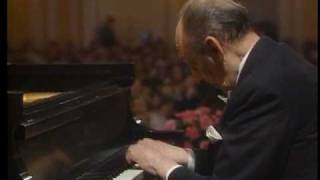 Horowitz plays Moszkowski Etincelles sparks [upl. by Nayr]